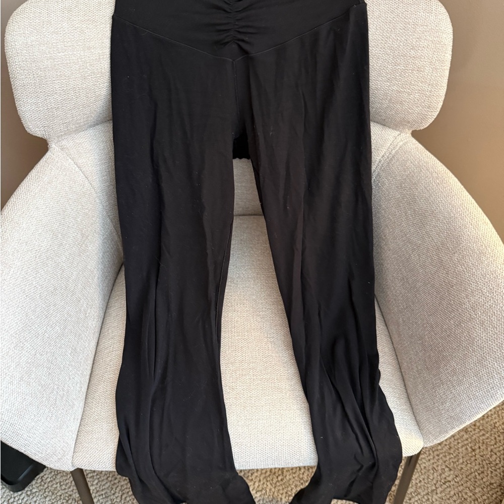 Aerie Black Ruched Flare Leggings